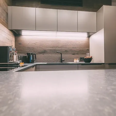 Livalpin Elegant Apartment *